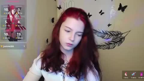 Snapshot of sweet_cherryg chatting on 12/16/24, 01:22 Ivy online show from 12/16/24, 01:22