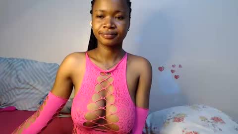 Snapshot of sweet_cheryl chatting on 07/20/26, 04:05 cheryl online show from 07/20/26, 04:05