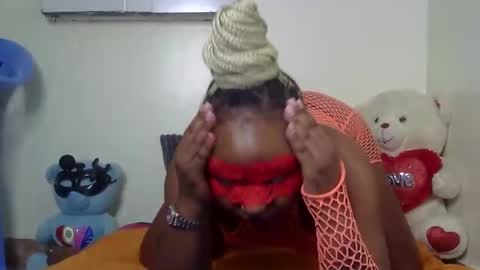 Snapshot of sweet_cindy5 chatting on 11/24/25, 11:54 sweet_cindy5 online show from 11/24/25, 11:54