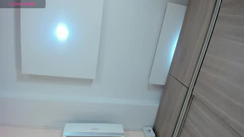 Snapshot of sweet_couples1 chatting on 12/28/24, 07:55 sweet_couples1 online show from 12/28/24, 07:55