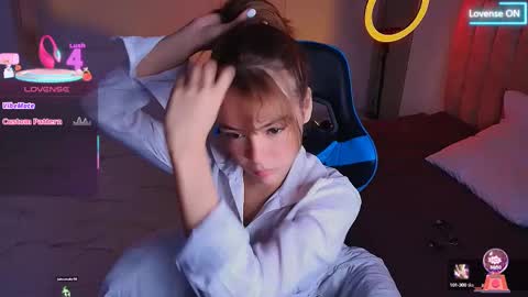 Snapshot of sweet_daliaa chatting on 03/03/25, 02:04 Dalia online show from 03/03/25, 02:04