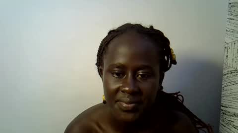 Snapshot of sweet_diva19 chatting on 05/24/26, 11:48 sweet_diva19 online show from 05/24/26, 11:48