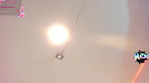 Snapshot of sweet_dreamses chatting on 01/19/25, 03:32 Kendra online show from 01/19/25, 03:32