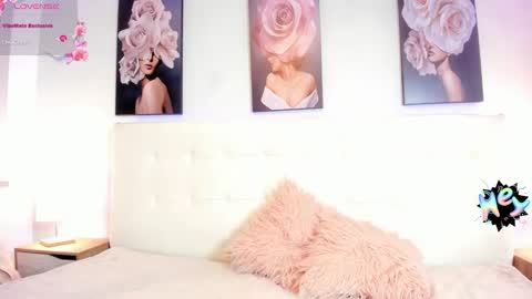 Snapshot of sweet_dreamses chatting on 01/26/25, 12:22 Kendra online show from 01/26/25, 12:22