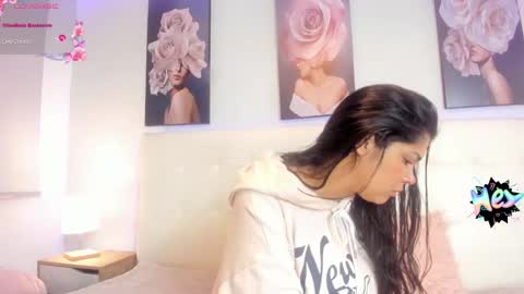 Snapshot of sweet_dreamses chatting on 02/03/25, 12:25 Kendra online show from 02/03/25, 12:25