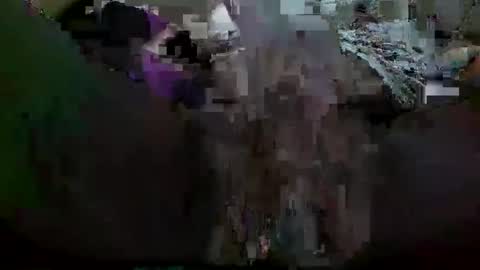 Snapshot of sweet_eldah chatting on 01/03/25, 06:22 Sweet eldah online show from 01/03/25, 06:22