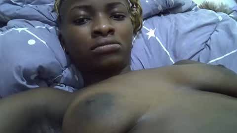 Snapshot of sweet_eldah chatting on 09/10/25, 04:29 Sweet eldah online show from 09/10/25, 04:29