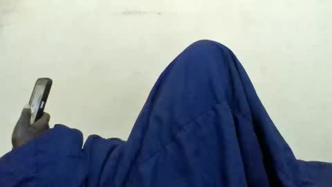 Snapshot of sweet_elena24 chatting on 04/26/26, 06:16 shillah online show from 04/26/26, 06:16