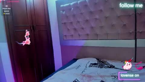 Snapshot of sweet_emmili chatting on 02/12/26, 11:49 emmili online show from 02/12/26, 11:49