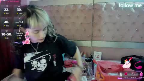  emmili  online show from 03/05/26, 12:12