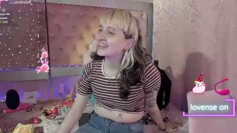  emmili  online show from 07/17/26, 12:34