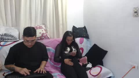 Snapshot of sweet_fantasy_couple chatting on 01/27/25, 12:01 sweet_fantasy_couple online show from 01/27/25, 12:01