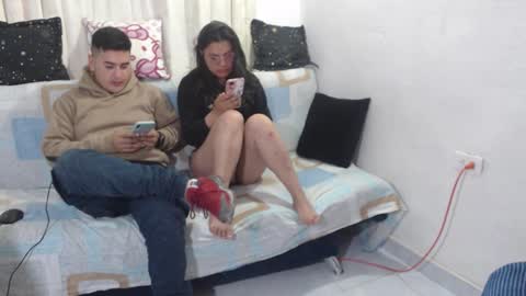 Snapshot of sweet_fantasy_couple chatting on 09/21/25, 03:13 sweet_fantasy_couple online show from 09/21/25, 03:13