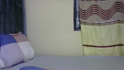 sweet_freaky online show from 04/22/26, 09:11