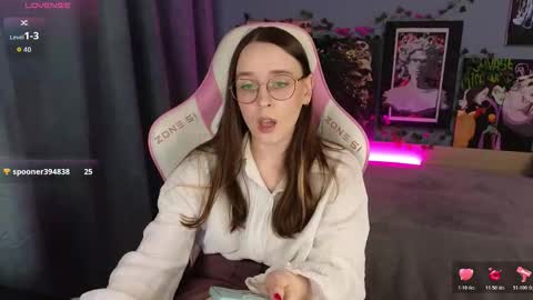 Alice online show from 03/12/26, 04:18