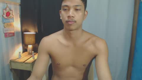 Snapshot of sweet_guyxx chatting on 12/10/24, 01:55 sweet_guyxx online show from 12/10/24, 01:55