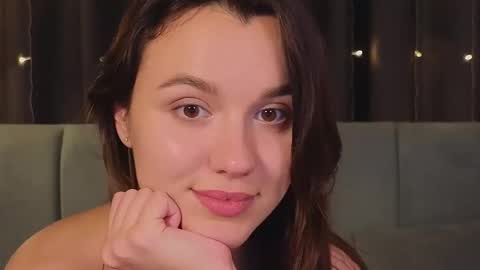 Im Mia.LOVELY PATTERNS 100  120  160  200 my toy buzzes from 2 tip online show from 01/14/25, 02:08