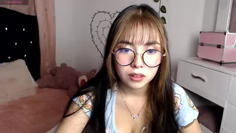 Hannah online show from 04/22/26, 04:04