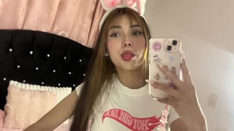 Hannah online show from 06/25/26, 02:33