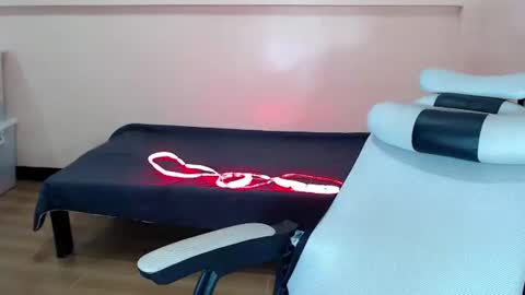 sophia daisy  online show from 10/15/25, 12:44