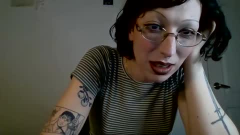 sweet_harvey online show from 05/01/26, 11:31