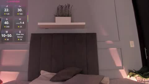 Snapshot of sweet_janne chatting on 09/17/25, 07:37 sweet_janne online show from 09/17/25, 07:37