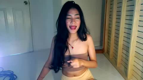 Jenny3 online show from 11/25/25, 01:55