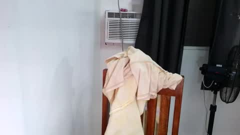 Jenny3 online show from 12/23/25, 08:45