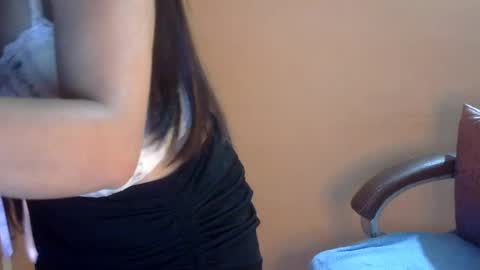 sweet_kanchi online show from 05/14/26, 07:42