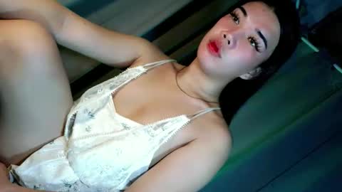 sweet_katrina69 online show from 12/15/25, 12:37