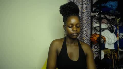 Snapshot of sweet_kush chatting on 06/10/26, 04:12 Kush online show from 06/10/26, 04:12