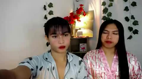 sweet_kyline69 online show from 09/25/25, 01:48