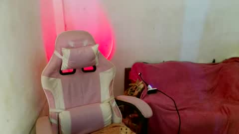 sweet_lady14 online show from 09/27/25, 08:47