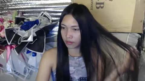 sweet_lady14 online show from 04/30/26, 04:35
