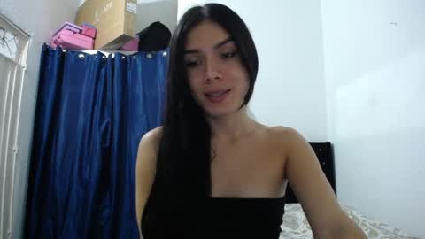 Lady online show from 10/21/25, 02:56