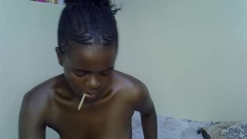 Leen online show from 04/20/26, 09:34