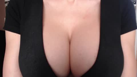 Jen online show from 02/12/26, 06:19