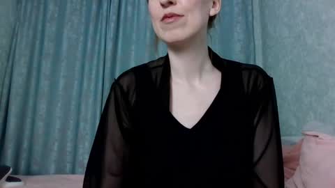 Snapshot of sweet_lilbunny chatting on 03/31/26, 04:40 sweet_lilbunny online show from 03/31/26, 04:40