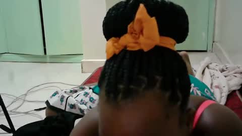 Snapshot of sweet_lilianah chatting on 02/04/25, 03:54 sweet_lilianah online show from 02/04/25, 03:54