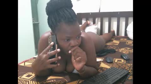 Snapshot of sweet_lilianah chatting on 02/17/25, 03:15 sweet_lilianah online show from 02/17/25, 03:15