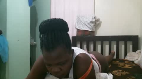 Snapshot of sweet_lilianah chatting on 02/19/25, 03:39 sweet_lilianah online show from 02/19/25, 03:39