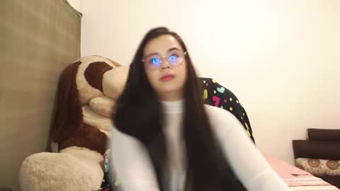 kloe online show from 03/24/26, 09:20