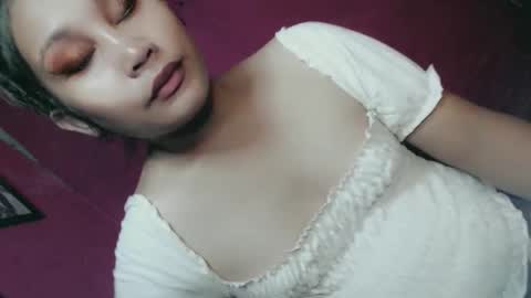 Snapshot of sweet_lover5 chatting on 10/08/25, 02:42 SWEET LOVE online show from 10/08/25, 02:42