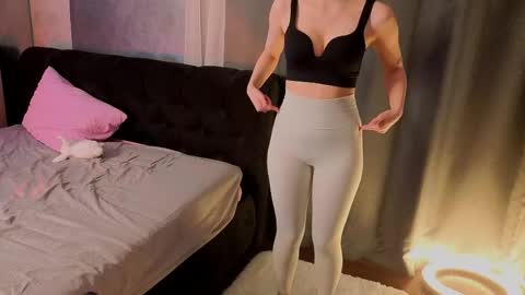 Lana online show from 04/21/26, 04:12