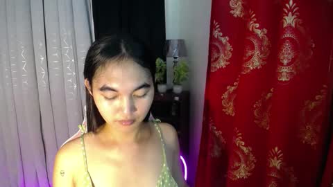 Snapshot of sweet_mariax chatting on 01/23/25, 10:01 Maria Stella online show from 01/23/25, 10:01