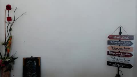 sweet_marie21 online show from 10/11/25, 12:43