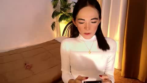 Snapshot of sweet_marry143 chatting on 05/18/26, 12:40 marry online show from 05/18/26, 12:40
