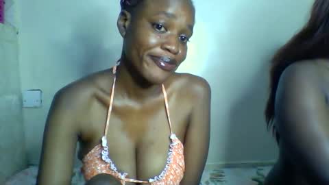 Snapshot of sweet_maya5 chatting on 03/20/26, 11:59 Sweet maya5 online show from 03/20/26, 11:59