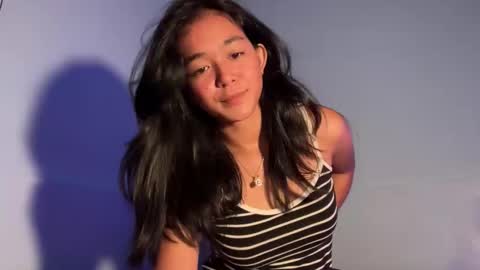Snapshot of sweet_megan0 chatting on 10/16/25, 11:44 Megan online show from 10/16/25, 11:44