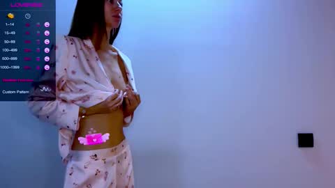 Mia online show from 02/05/26, 11:37